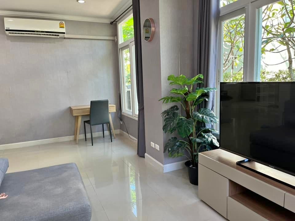 ให้เช่าบ้านเลียบทางด่วนรามอินทรา : ให้เช่า บ้านเดี่ยว 2 ชั้น 60 ตรว. อยู่ ถ.ประดิษฐ์มนูธรรม เลียบด่วนเอกมัย-รามอินทรา