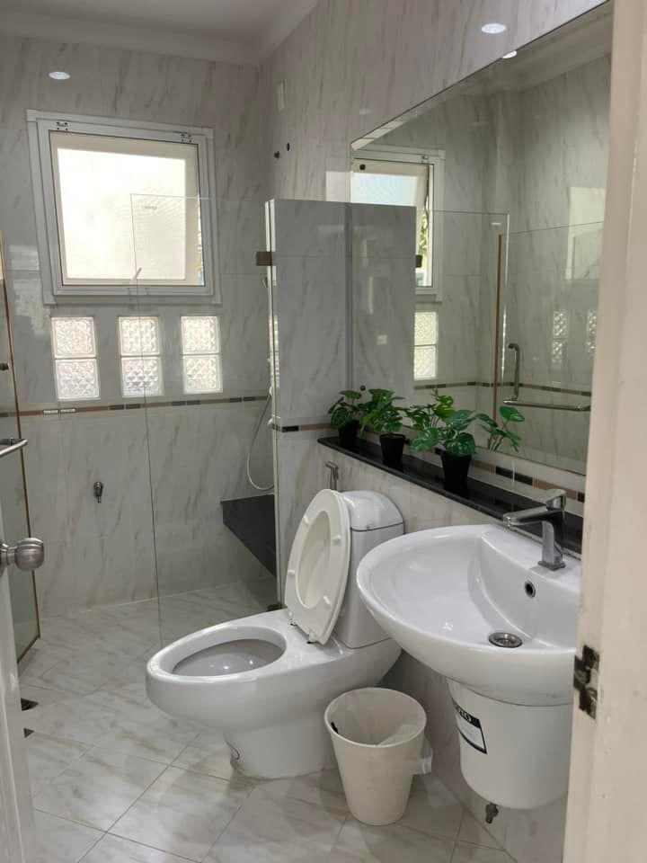 ให้เช่าบ้านเลียบทางด่วนรามอินทรา : ให้เช่า บ้านเดี่ยว 2 ชั้น 60 ตรว. อยู่ ถ.ประดิษฐ์มนูธรรม เลียบด่วนเอกมัย-รามอินทรา