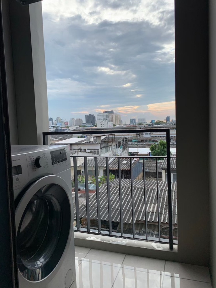 ขายคอนโดพระราม 9 เพชรบุรีตัดใหม่ RCA : ขาย คอนโด Aspire อโศก รัชดา แบบ สตูดิโอ ขนาด 25 ตรม เฟอร์นิเจอร์ เครื่องใช้ไฟฟ้าครบ ใกล้ MRT พระราม 9 ศูนย์วัฒนธรรม : EL24S-041