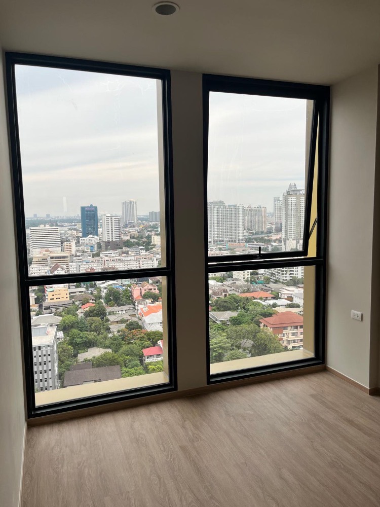 For SaleCondoSathorn, Narathiwat : S-TLST103 Condo for sale, The Issara Sathorn, 25th floor, city view, 90 sq m., 2 bedrooms, 2 bathrooms, 16 million, 064-959-8900