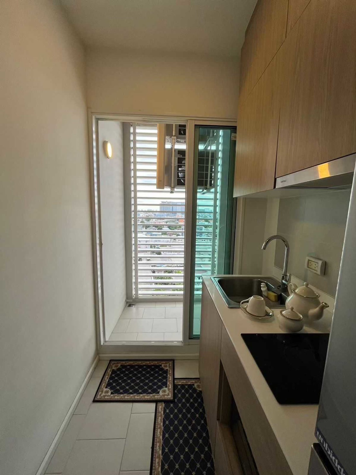 ขายคอนโดปิ่นเกล้า จรัญสนิทวงศ์ : 🔥ขาย เดอลาพีส จรัญฯ81🔥 mrt บางพลัด 🚆