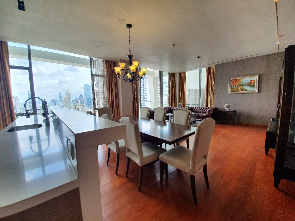 For RentCondoSathorn, Narathiwat : ✨ 👍For rent!! Sukhothai Residences, 3 bedrooms, wide balcony, high floor, beautiful city view, near BTS Sala Daeng, ready to move in