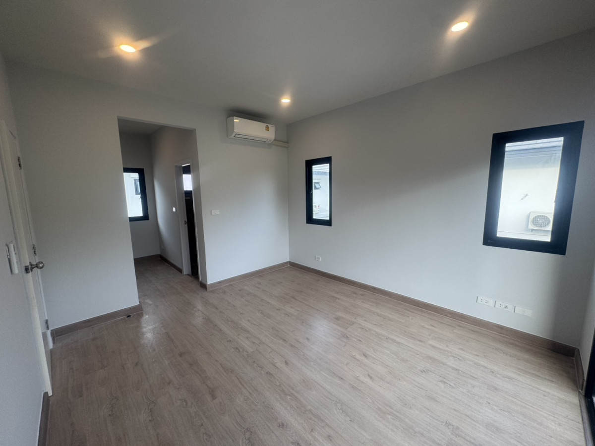 ขายบ้านสมุทรปราการ สำโรง : ขายบ้าน  บริทาเนีย บางนา-สุวรรณภูมิ กม.26 บางบ่อ บางบ่อ สมุทรปราการ CX-150460