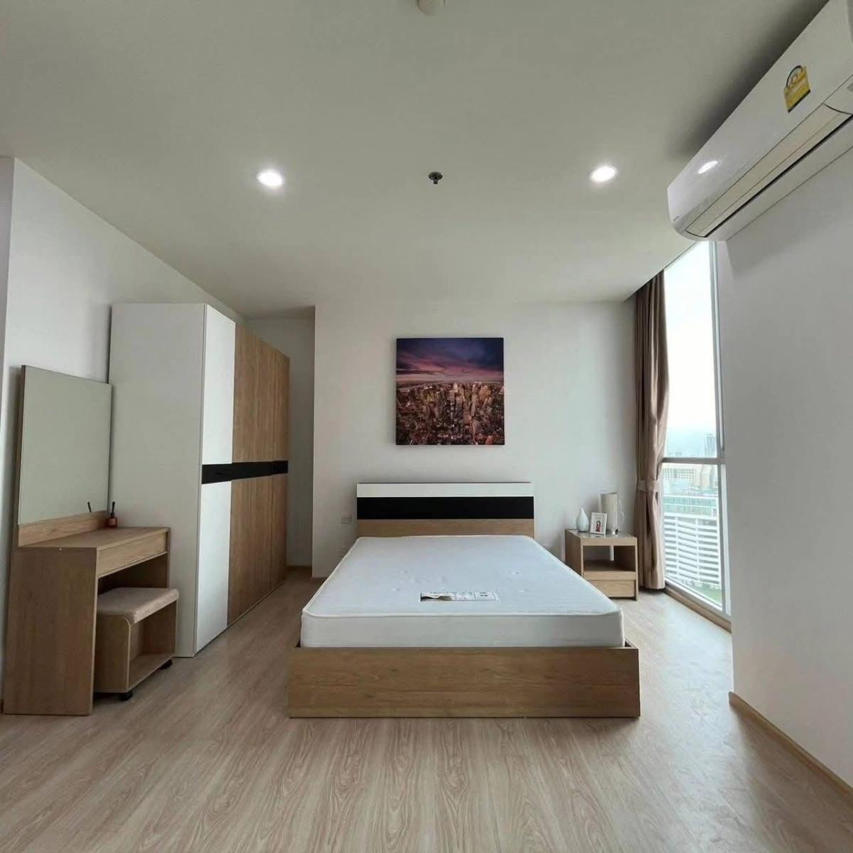 For SaleCondoRatchadapisek, Huaikwang, Suttisan : For Sale Condo , Noble Revolve Ratchada 2 , MRT-Thailand Cultural Centre , Huai Khwang , Huai Khwang , Bangkok , CX-131664