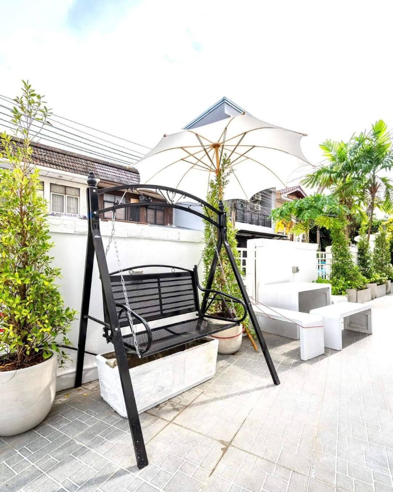 ให้เช่าบ้านลาดพร้าว เซ็นทรัลลาดพร้าว : ให้เช่า!!! บ้านสไตล์ Pool villa ย่านรัชดา/ห้วยขวาง ใกล้รร.นานาชาติหลายแห่ง ใกล้รถไฟฟ้าเดินทางสะดวก พร้อมเข้าอยู่