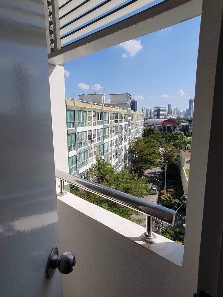 ขายคอนโดพระราม 9 เพชรบุรีตัดใหม่ RCA : S-GDA102 ขาย คอนโด การ์เด้น อโศก-พระราม9 ชั้น9 ตึกC วิวเมือง 26.25 ตรม. 1นอน 1น้ำ 1.9 ล้าน  064-959-8900