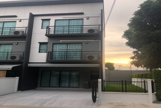 For RentTownhomeNonthaburi, Bang Yai, Bangbuathong : Townhome near the BTS, Home office for rent, Townhome for rent, 3 floors, corner house, Baan Klang Muang, Ratchaphruek, Rattanathibet, can register a company