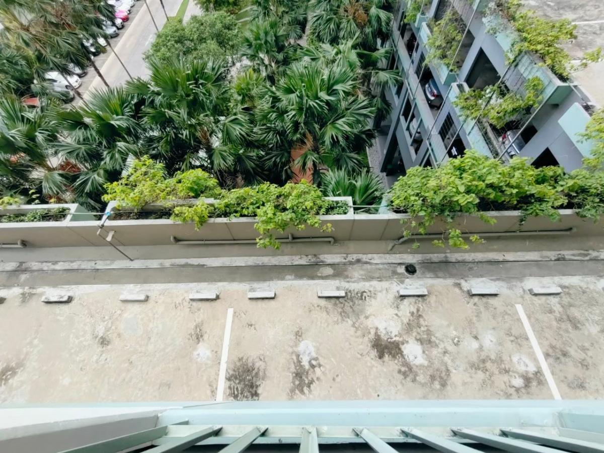 For SaleCondoRattanathibet, Sanambinna : 💵Sold with tenant💵 Lumpini Park Rattanathibet near Bang Krasor BTS station, only 30 meters away, convenient transportation, near Big C, good location, can be rented out all the time, never empty, good profit