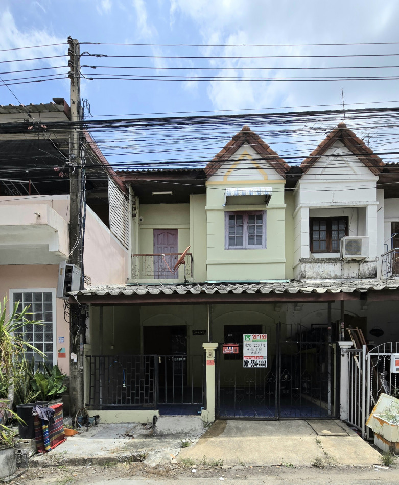 ขายทาวน์โฮมปทุมธานี รังสิต ธรรมศาสตร์ : ขาย ทาวน์โฮม หมู่บ้านศิษฐิโรจน์ พหลโยธิน84 105 ตรม 20 ตรว