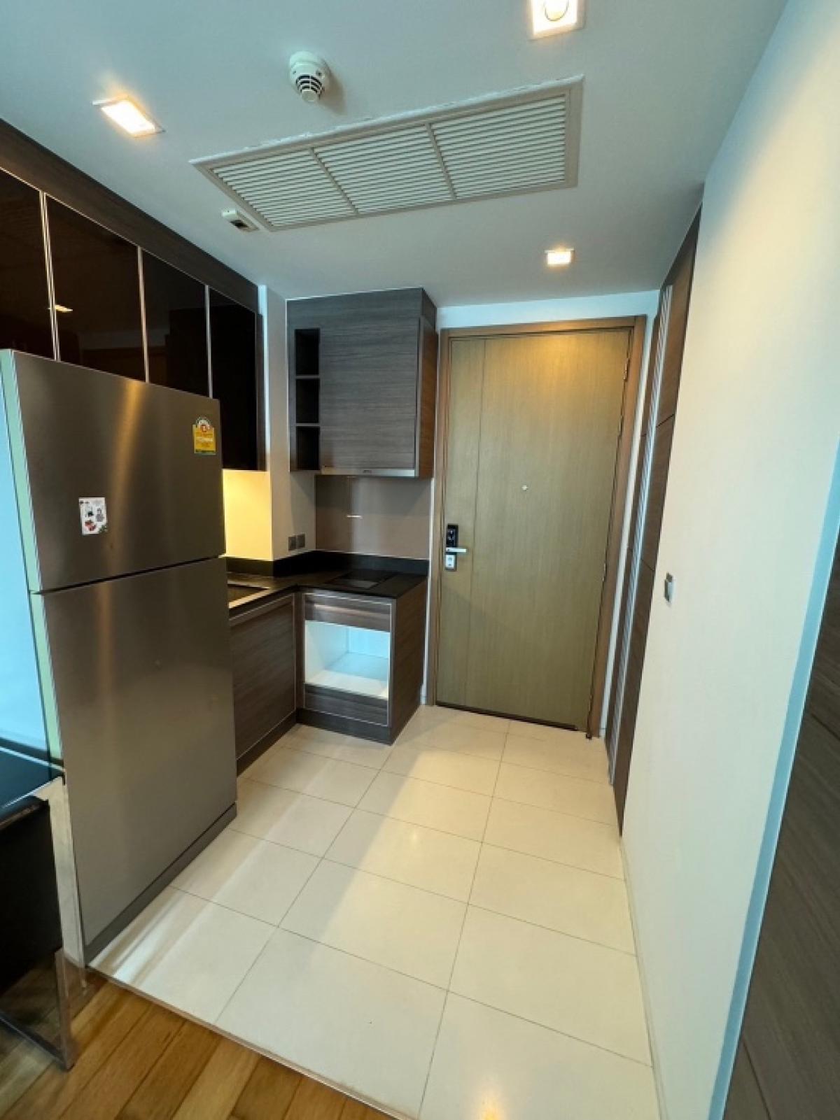 ขายคอนโดสุขุมวิท อโศก ทองหล่อ : 編4049售1大房Keyne by Sansiri距離BTS Thong Lor Station 僅100米Floor 15