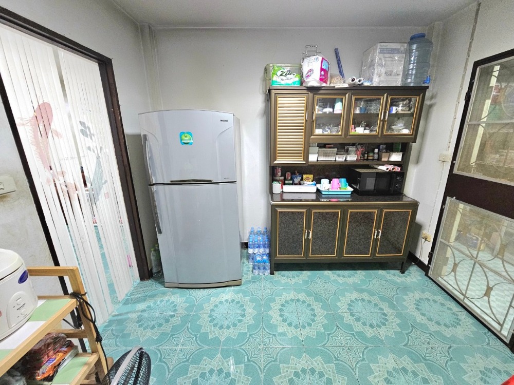 ขายบ้านมีนบุรี-ร่มเกล้า : ขาย บ้านเดี่ยว 2 ชั้น 4 ห้องนอน 51 ตารางวา หมู่บ้าน พนาสนธิ์ การ์เด้นโฮม 2 ถนนเลียบวารี 79 เขตหนองจอก กรุงเทพมหานคร