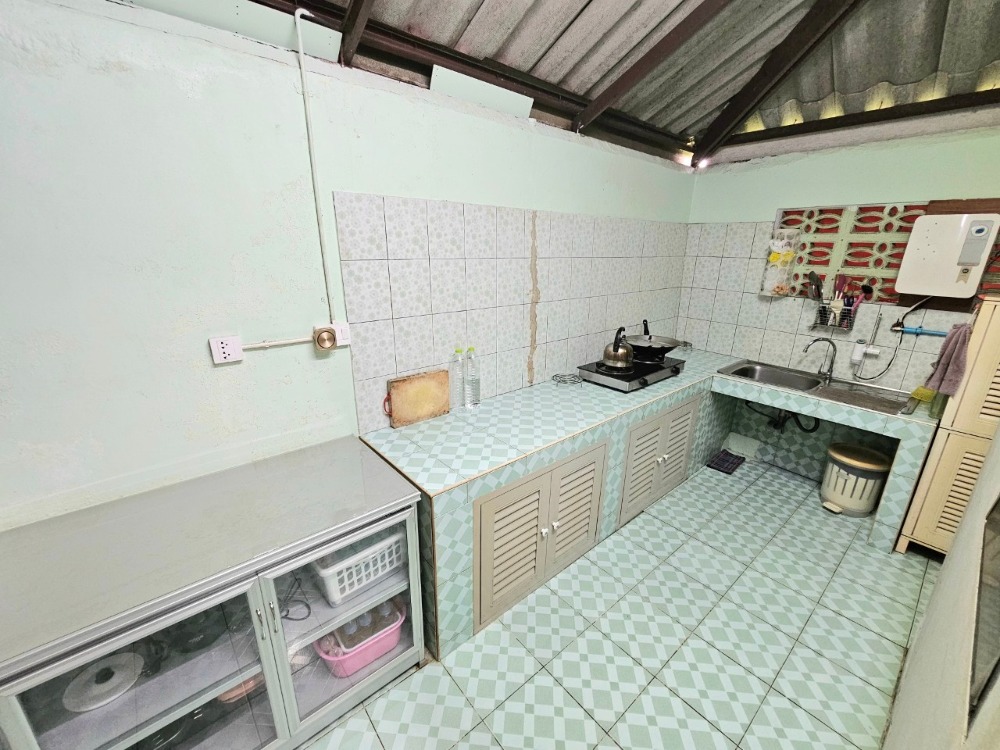 ขายบ้านมีนบุรี-ร่มเกล้า : ขาย บ้านเดี่ยว 2 ชั้น 4 ห้องนอน 51 ตารางวา หมู่บ้าน พนาสนธิ์ การ์เด้นโฮม 2 ถนนเลียบวารี 79 เขตหนองจอก กรุงเทพมหานคร