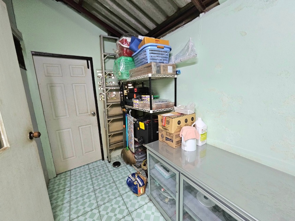 ขายบ้านมีนบุรี-ร่มเกล้า : ขาย บ้านเดี่ยว 2 ชั้น 4 ห้องนอน 51 ตารางวา หมู่บ้าน พนาสนธิ์ การ์เด้นโฮม 2 ถนนเลียบวารี 79 เขตหนองจอก กรุงเทพมหานคร