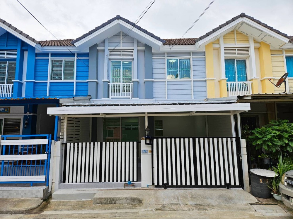 For SaleTownhomeRama 2, Bang Khun Thian : Townhouse for sale, renovated, Pruksa Ville 53/1, beginning of project, next to a garden
