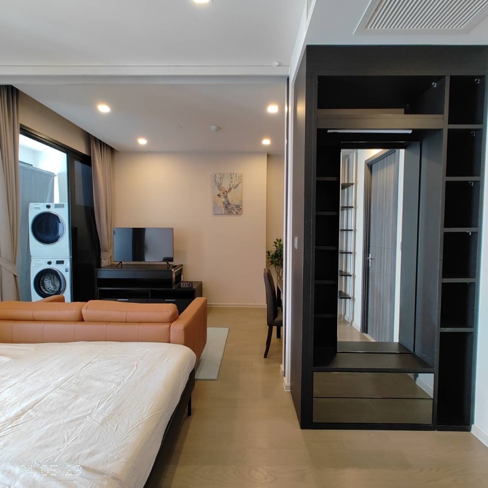 For RentCondoSukhumvit, Asoke, Thonglor : Ashton Asoke next to BTS Asoke/MRT Sukhumvit Terminal21 in the heart of the city.