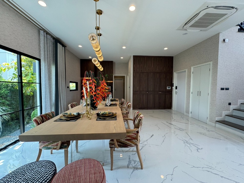 For SaleHouseVipawadee, Don Mueang, Lak Si : Setthasiri Don Mueang Special price 🔥 𝟐𝟐.𝟓𝟗 million* Full discount 𝟕𝟓 Sq.* 𝟰 Sleep 𝟱 Bathroom 📱𝟬𝟴𝟭-𝟵𝟴𝟯-𝟲𝟲𝟮𝟱