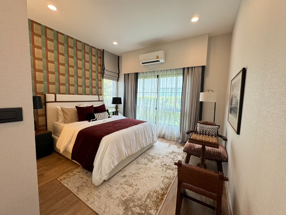 For SaleHouseVipawadee, Don Mueang, Lak Si : Setthasiri Don Mueang Special price 🔥 𝟐𝟐.𝟓𝟗 million* Full discount 𝟕𝟓 Sq.* 𝟰 Sleep 𝟱 Bathroom 📱𝟬𝟴𝟭-𝟵𝟴𝟯-𝟲𝟲𝟮𝟱