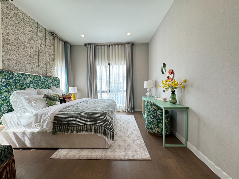 For SaleHouseVipawadee, Don Mueang, Lak Si : Setthasiri Don Mueang Special price 🔥 𝟐𝟐.𝟓𝟗 million* Full discount 𝟕𝟓 Sq.* 𝟰 Sleep 𝟱 Bathroom 📱𝟬𝟴𝟭-𝟵𝟴𝟯-𝟲𝟲𝟮𝟱