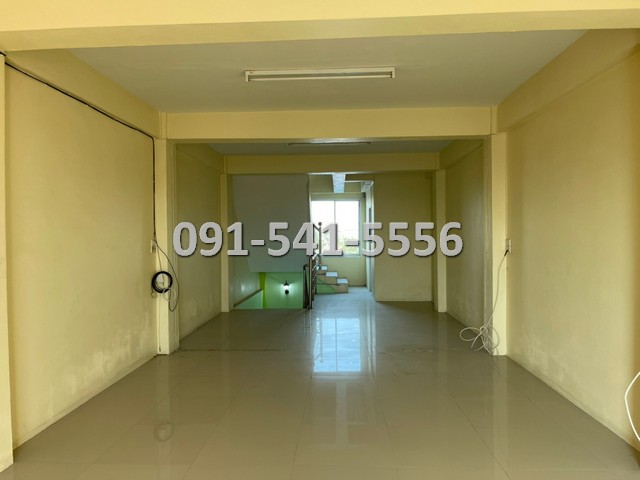 ขายอาคารพาณิชย์สระบุรี : ขายตึกแถว 3.5 ชั้น ตกแต่งใหม่พร้อมเข้าอยู่ 20 ตารางวา ริมถนนระพีพัฒน์ฝั่งซ้าย หนองแค สระบุรี