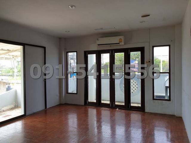 ขายทาวน์โฮมชะอำ เพชรบุรี : ขายทาวน์เฮ้าส์ 2 ชั้น เนื้อที่ 52 ตรว 4นอน 3น้ำ ติดหาดเจ้าสำราญ เมืองเพชรบุรี ทำเลดี เดินทางสะดวก