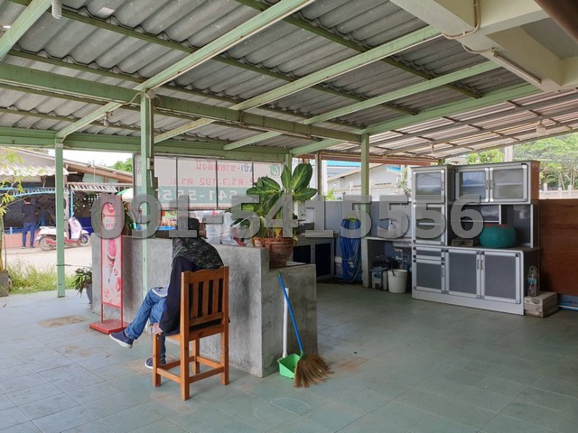 ขายทาวน์โฮมชะอำ เพชรบุรี : ขายทาวน์เฮ้าส์ 2 ชั้น เนื้อที่ 52 ตรว 4นอน 3น้ำ ติดหาดเจ้าสำราญ เมืองเพชรบุรี ทำเลดี เดินทางสะดวก