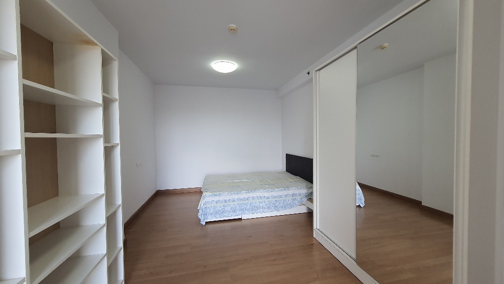 For SaleCondoRattanathibet, Sanambinna : Sale condo<Supalai 1 Bed>cheapest condo at MRT Supalai Park Khaerai-Ngamwongwan, Nonthaburi, High Fl. Very clean room. ready to move in