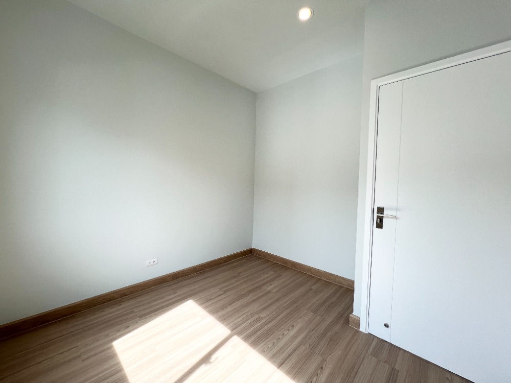 For SaleTownhomeBangna, Bearing, Lasalle : For sale: 2-storey townhouse, 4 bedrooms, Ariya The Village Bangna, Ring Road 4, near Mega Bangna, corner house, new, never lived in