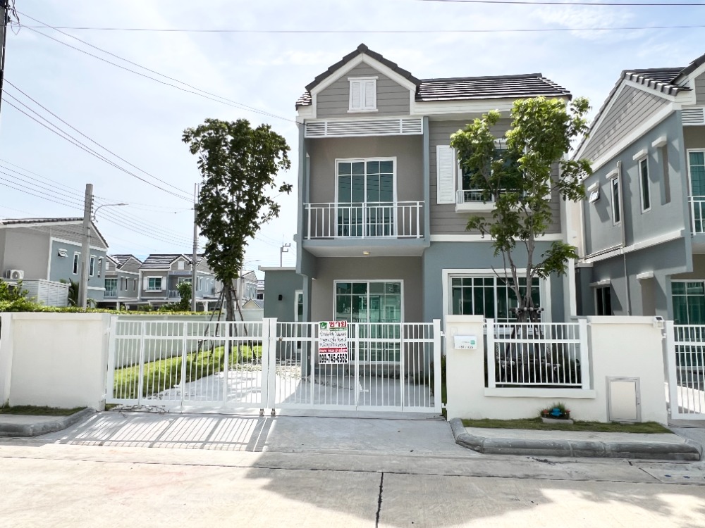 For SaleTownhomeBangna, Bearing, Lasalle : For sale: 2-storey townhouse, 4 bedrooms, Ariya The Village Bangna, Ring Road 4, near Mega Bangna, corner house, new, never lived in