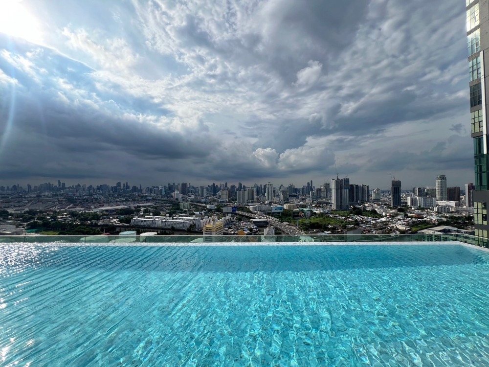 For SaleCondoOnnut, Udomsuk : Fully furnished condo, ready to move in, Chao Phraya River view, price 3.99 million baht, free transfer