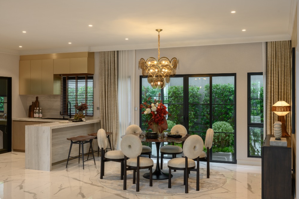 ขายบ้านลาดกระบัง สุวรรณภูมิ : 🔥 𝙎𝙃𝙊𝘾𝙆 𝘿𝙀𝘼𝙇 🔥 เศรษฐสิริ บางนา-สุวรรณภูมิ บ้านเดี่ยวสุดหรู สไตล์ โมเดิร์นคลาสสิค บนทำเลเศรษฐกิจแห่งใหม่ 𝟒ห้องนอน 𝟓ห้องน้ำ 𝟑𝟏𝟗 ตรม.เริ่ม 𝟏𝟓.𝟗𝟗 ล้าน*📱 𝟎𝟔𝟏-𝟒𝟓𝟎𝟎𝟗𝟒𝟒