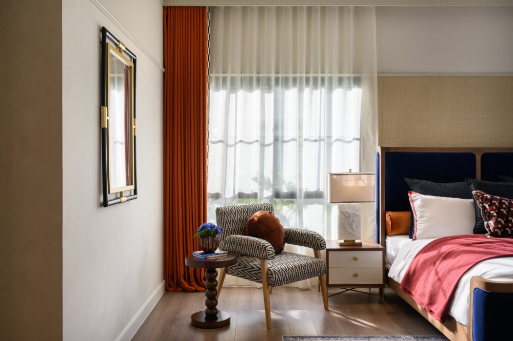 ขายบ้านลาดกระบัง สุวรรณภูมิ : 🔥 𝙎𝙃𝙊𝘾𝙆 𝘿𝙀𝘼𝙇 🔥 เศรษฐสิริ บางนา-สุวรรณภูมิ บ้านเดี่ยวสุดหรู สไตล์ โมเดิร์นคลาสสิค บนทำเลเศรษฐกิจแห่งใหม่ 𝟒ห้องนอน 𝟓ห้องน้ำ 𝟑𝟏𝟗 ตรม.เริ่ม 𝟏𝟓.𝟗𝟗 ล้าน*📱 𝟎𝟔𝟏-𝟒𝟓𝟎𝟎𝟗𝟒𝟒