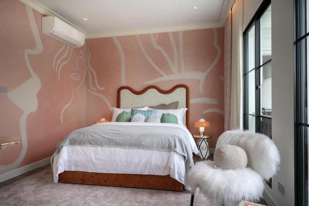 ขายบ้านลาดกระบัง สุวรรณภูมิ : 🔥 𝙎𝙃𝙊𝘾𝙆 𝘿𝙀𝘼𝙇 🔥 เศรษฐสิริ บางนา-สุวรรณภูมิ  บ้านเดี่ยวสุดหรู สไตล์ โมเดิร์นคลาสสิค บนทำเลเศรษฐกิจแห่งใหม่ 𝟒ห้องนอน 𝟒ห้องน้ำ 𝟐𝟒𝟕 ตรม.เริ่ม 𝟏𝟐.𝟎𝟎 ล้าน*📱 𝟎𝟔𝟏-𝟒𝟓𝟎𝟎𝟗𝟒𝟒