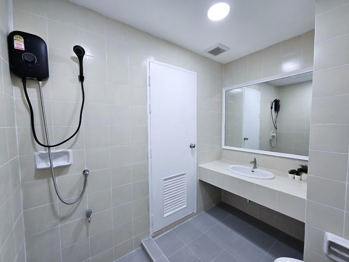 ขายคอนโดรามคำแหง หัวหมาก : ✨️ขายคอนโด ฝักข้าวโพด 2 ห้องนอน✨️ พร้อมเฟอร์นิเจอร์ Built in แบบจุกๆ