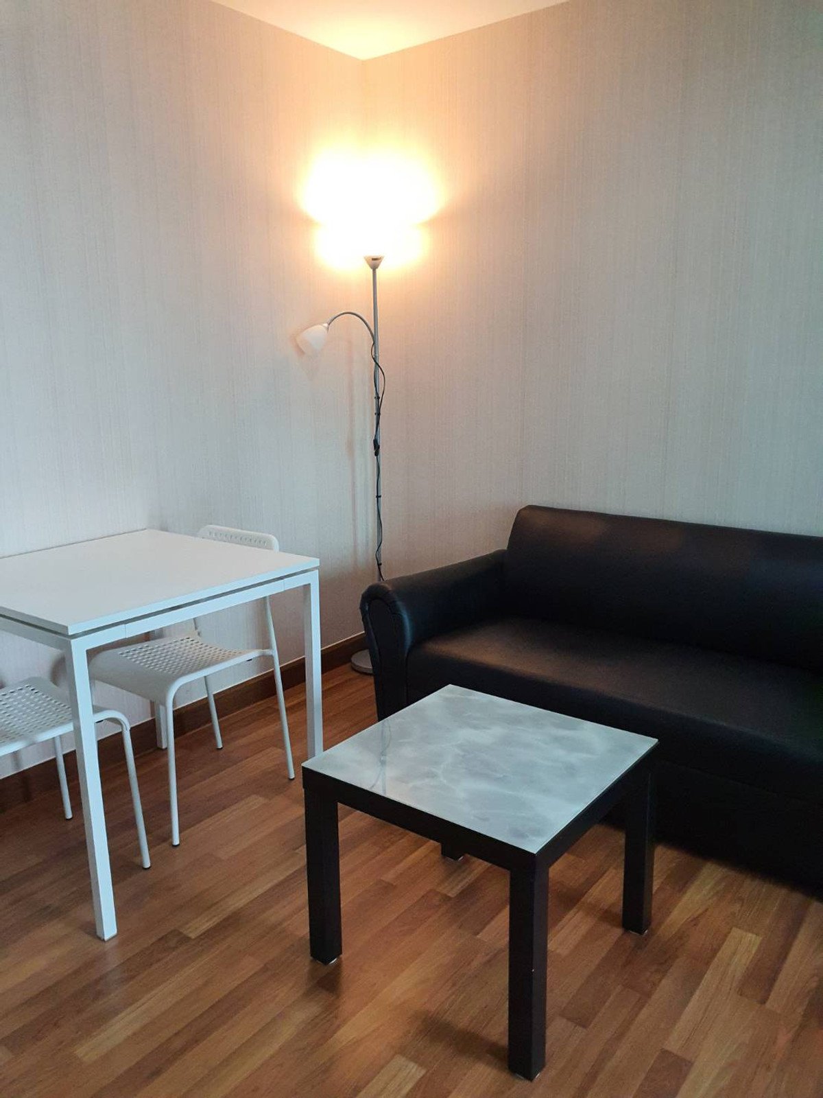 For RentCondoBang Sue, Wong Sawang, Tao Pun : Condo for rent, Regent Home Bang Son Phase 27, beautiful room, Building B, 24th floor, open view, north, rent 8,000 baht 