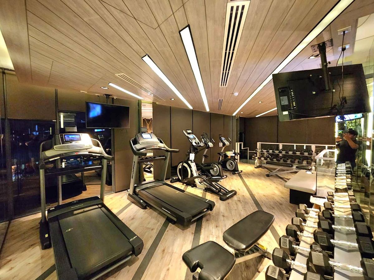 ขายคอนโดปิ่นเกล้า จรัญสนิทวงศ์ : ลดราคาโหด ขายห้องหายาก ทิศใต้ 32 ตารางเมตร **ขายพร้อมอยู่** ขาย The Tree จรัญ30 คอนโดทำเลศิริราช ยูนิตน้อยสุดส่วนตัว 12 ห้องต่อ 1 ชั้น สังคมดีมาก SN494.10