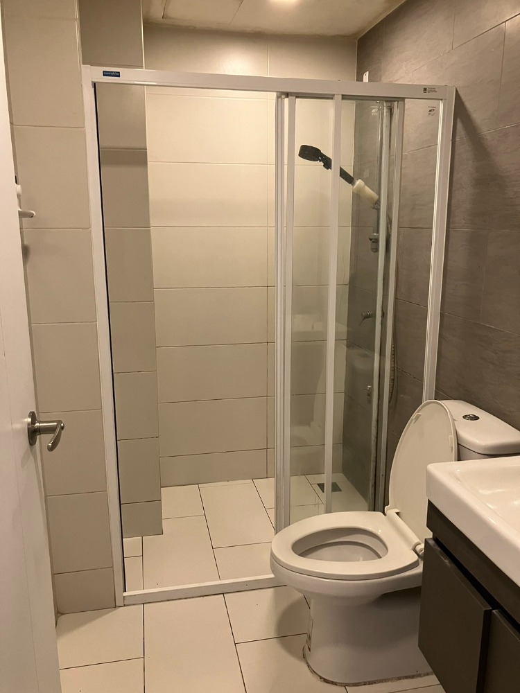 ขายคอนโดลาดพร้าว เซ็นทรัลลาดพร้าว : 🚨ขายด่วนคอนโด Atmoz Ladprao 15 ห้องขนาด 34.44 ตร.ม. 🏙️