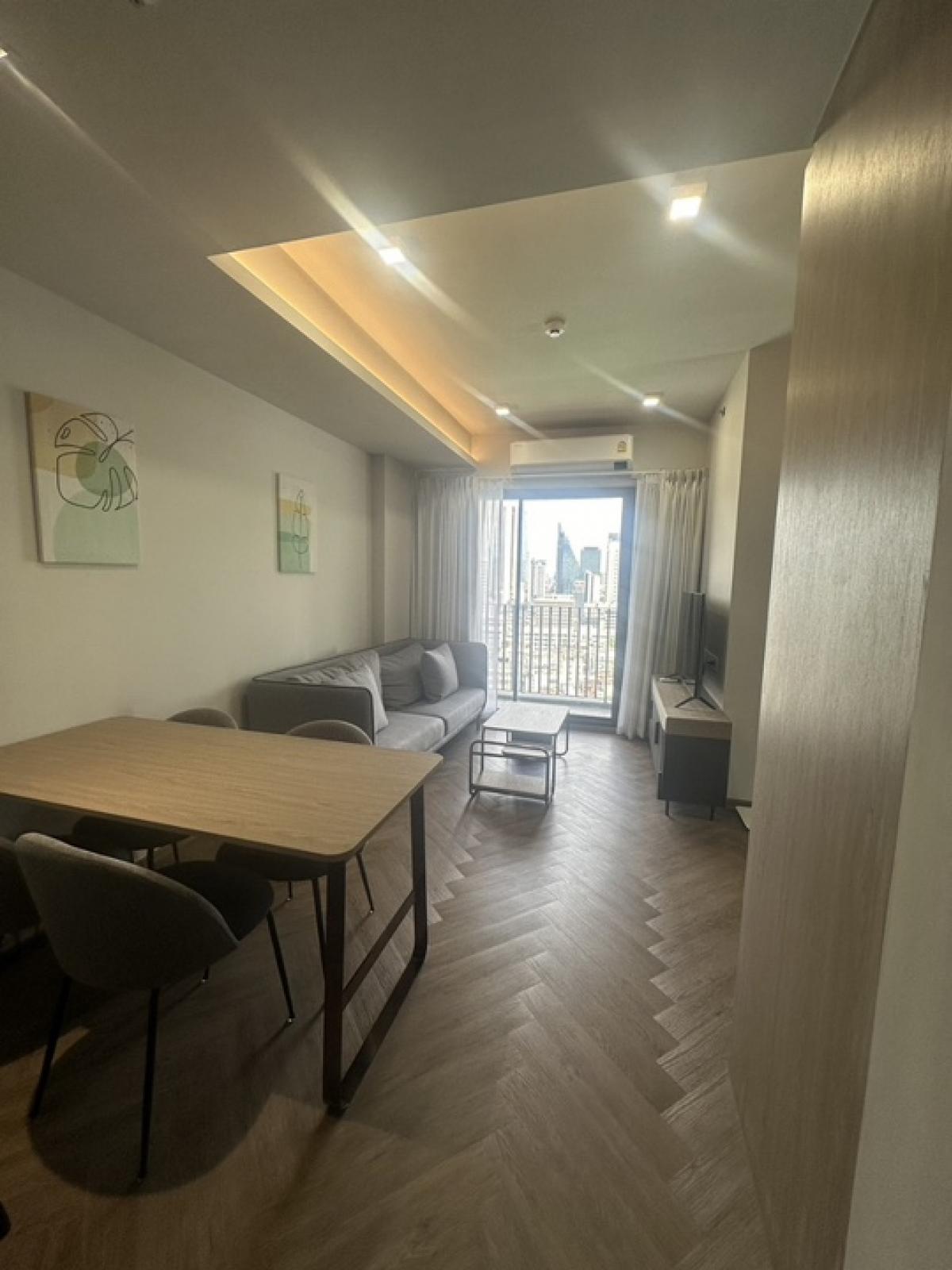 For rent chapter chula -Samyan cheap price Loading...