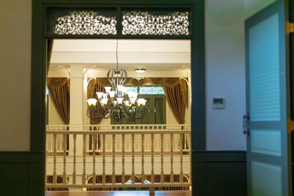 For SaleHouseMahachai Samut Sakhon : 📢👇 For sale / rent 2 houses on 3 rai of land, Colonial style and California style, located in Krathum Baen District, Samut Sakhon