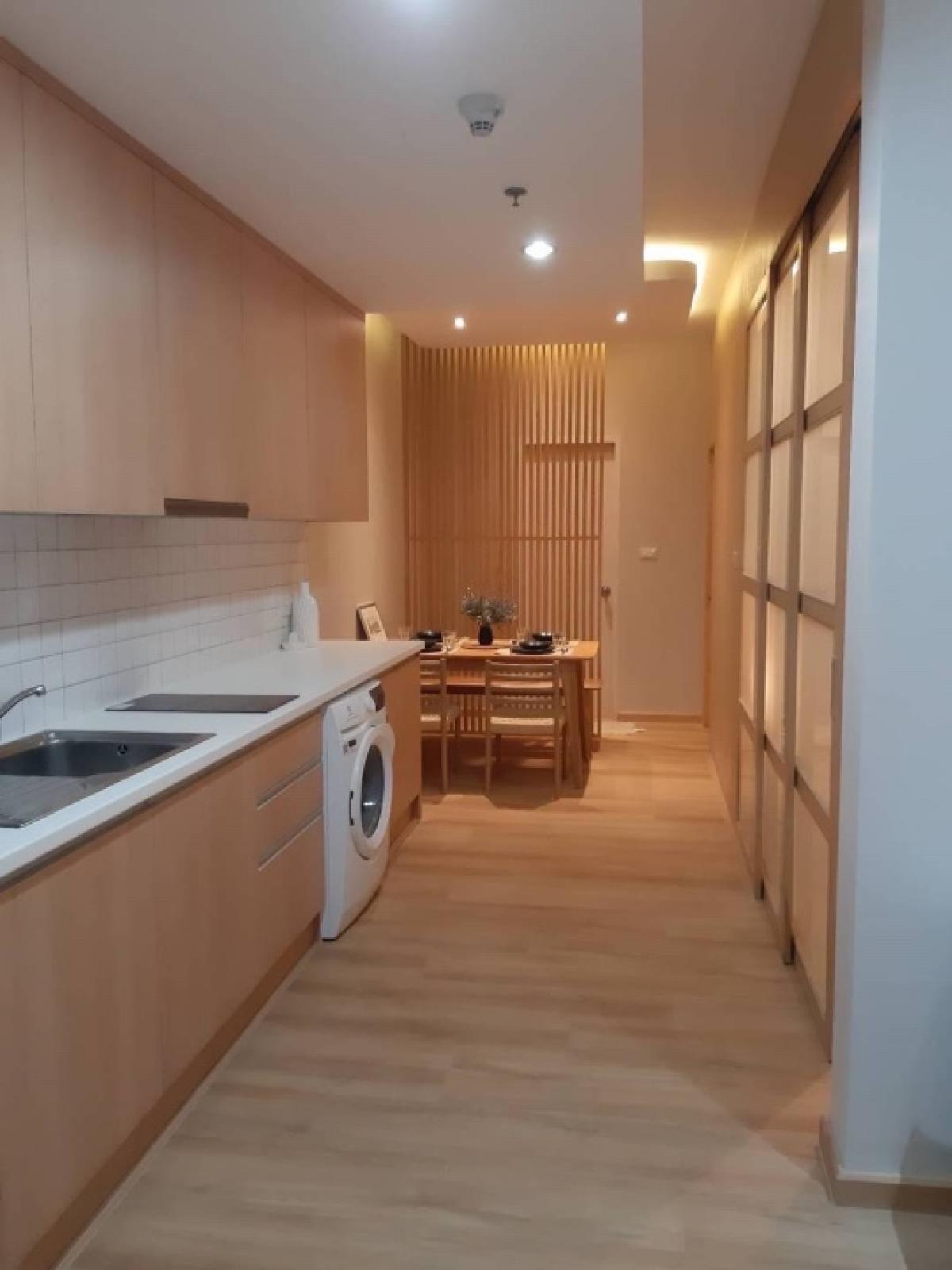 ขายคอนโดราชเทวี พญาไท : Sell with tenant til Sep 25 at Villa Ratchsthewi, close to Siam Square, MBK mall