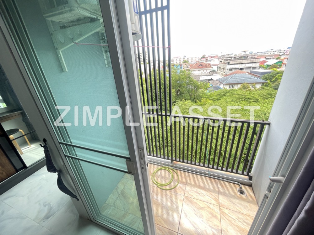 ให้เช่าแจ้งวัฒนะ เมืองทอง : Line: @zimple_asset อพาร์ทเมนท์รายเดือนติดกับตลาดเทศบาลปากเกร็ด ห้องตกแต่งพร้อมเข้าอยู่ ปลอดภัย เงียบสงบ ราคาไม่แพง