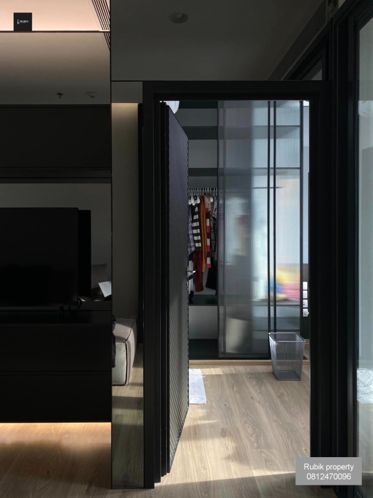 ขายคอนโดสุขุมวิท อโศก ทองหล่อ : 🏢 Modern Condo for Sale: Oka Haus Sukhumvit 36