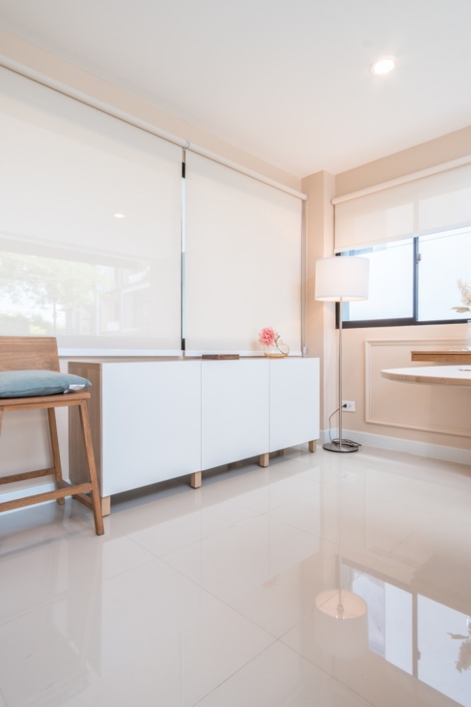 For SaleTownhomePattanakan, Srinakarin : S-HNVNS102 For sale Townhome Nirvana Define Rama 9, size 22 sq.w., 3.5 floors, the front of the house faces east, usable area 230 sq.m., 3 bedrooms, 4 bathrooms, 16 million, 064-959-8900