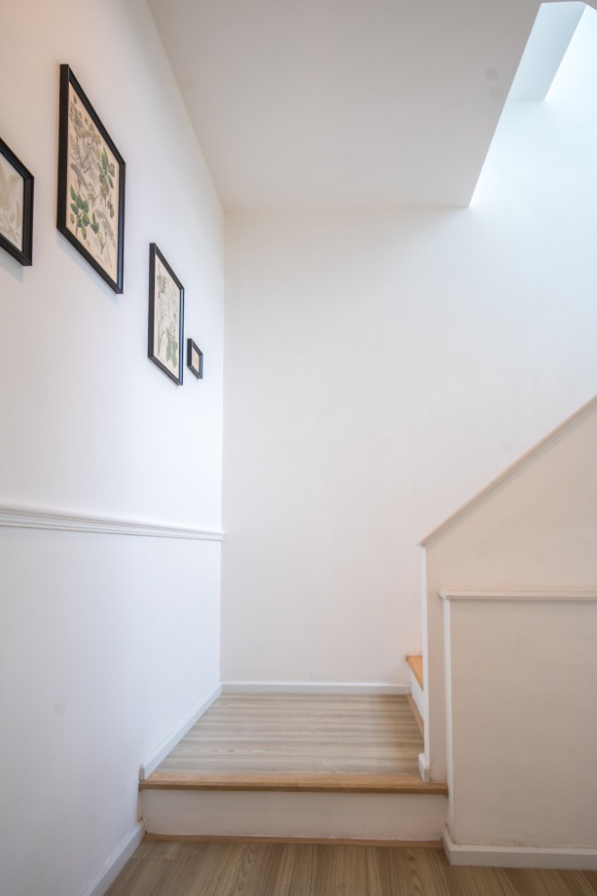 For SaleTownhomePattanakan, Srinakarin : S-HNVNS102 For sale Townhome Nirvana Define Rama 9, size 22 sq.w., 3.5 floors, the front of the house faces east, usable area 230 sq.m., 3 bedrooms, 4 bathrooms, 16 million, 064-959-8900