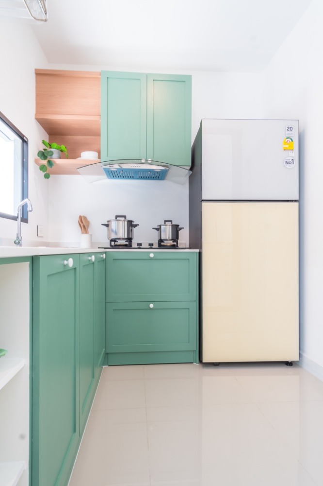 For SaleTownhomePattanakan, Srinakarin : S-HNVNS102 For sale Townhome Nirvana Define Rama 9, size 22 sq.w., 3.5 floors, the front of the house faces east, usable area 230 sq.m., 3 bedrooms, 4 bathrooms, 16 million, 064-959-8900