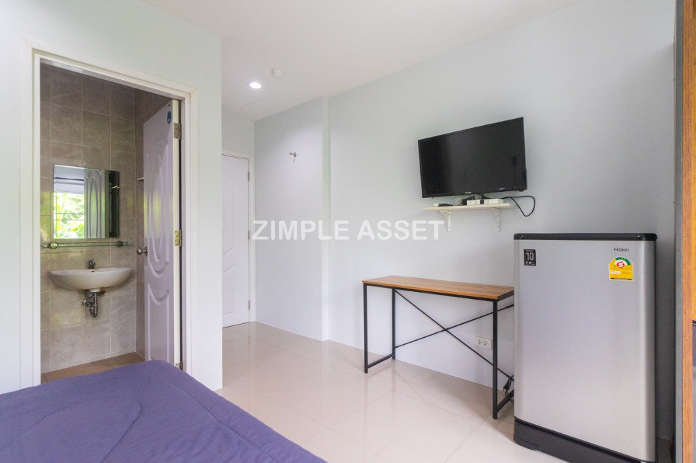 ให้เช่าแจ้งวัฒนะ เมืองทอง : Line: @zimple_asset อพาร์ทเมนท์รายเดือนติดกับตลาดเทศบาลปากเกร็ด ห้องตกแต่งพร้อมเข้าอยู่ ปลอดภัย เงียบสงบ ราคาไม่แพง