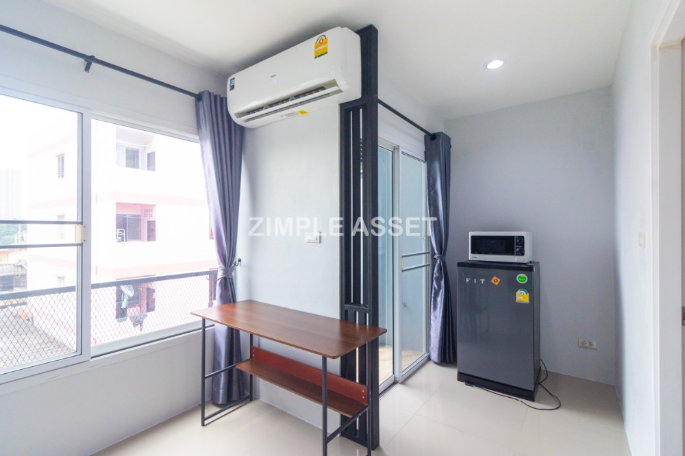 ให้เช่าแจ้งวัฒนะ เมืองทอง : Line: @zimple_asset อพาร์ทเมนท์รายเดือนติดกับตลาดเทศบาลปากเกร็ด ห้องตกแต่งพร้อมเข้าอยู่ ปลอดภัย เงียบสงบ ราคาไม่แพง