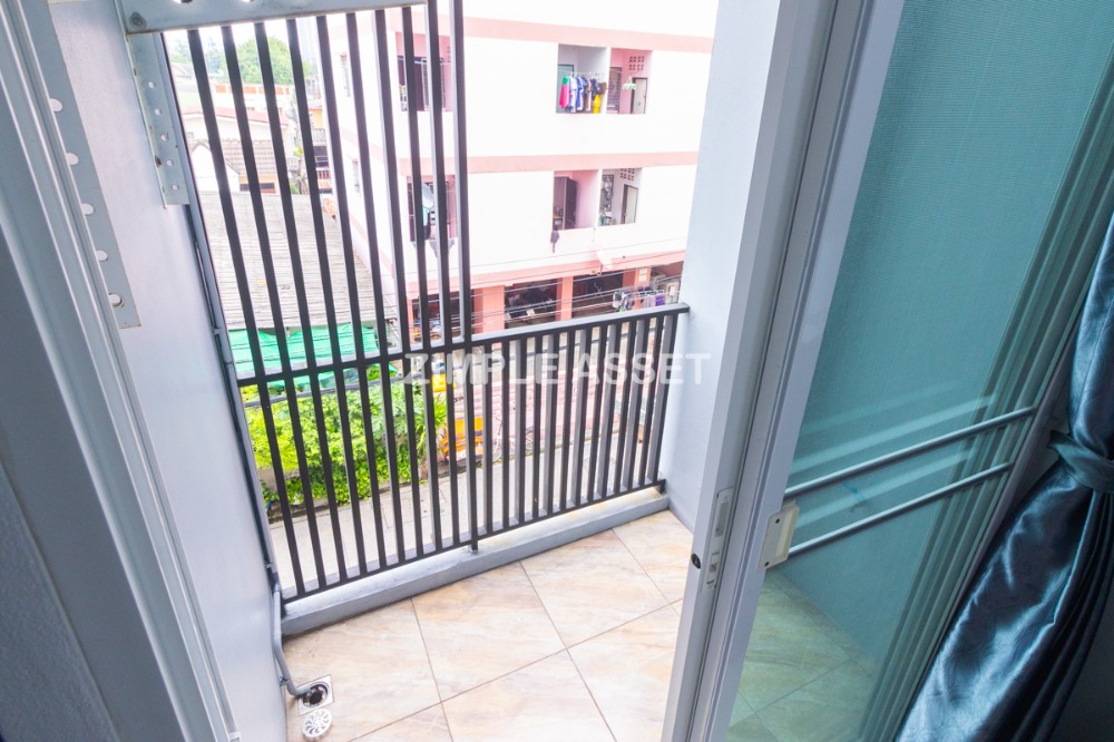 ให้เช่าแจ้งวัฒนะ เมืองทอง : Line: @zimple_asset อพาร์ทเมนท์รายเดือนติดกับตลาดเทศบาลปากเกร็ด ห้องตกแต่งพร้อมเข้าอยู่ ปลอดภัย เงียบสงบ ราคาไม่แพง