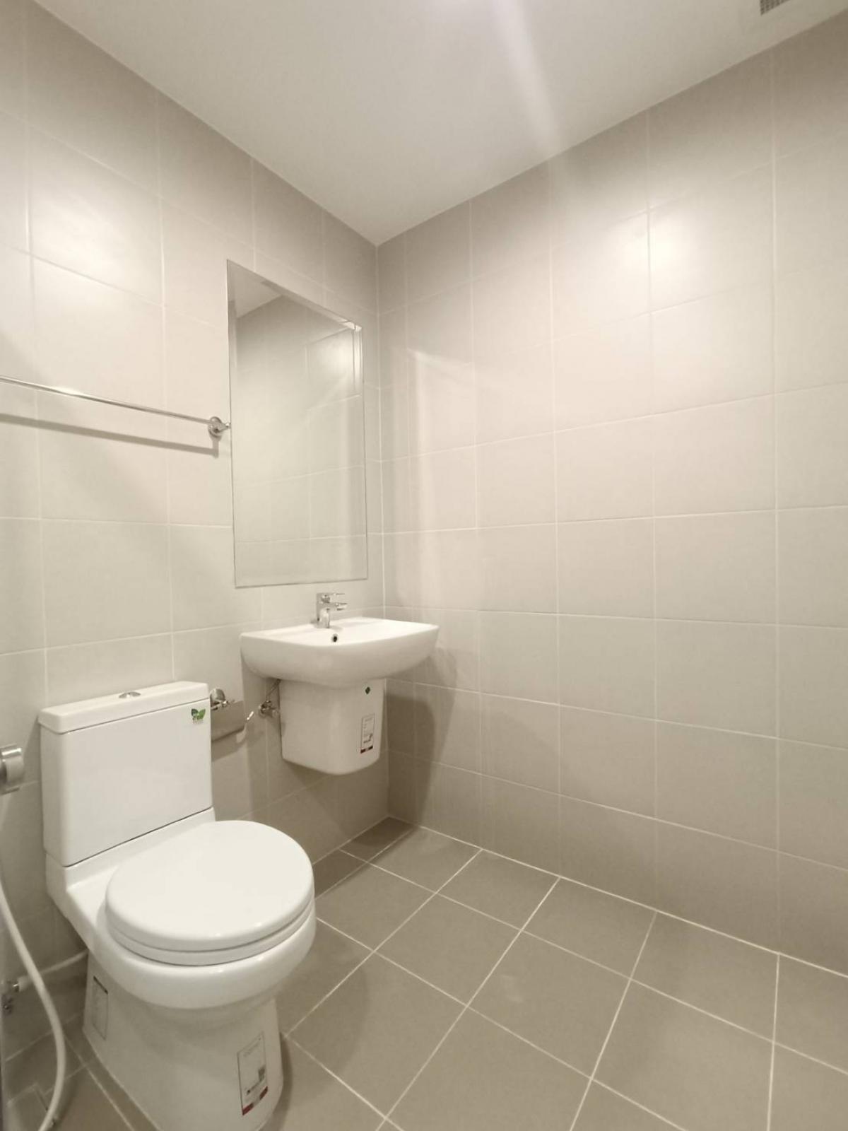 For SaleCondoRama9, Petchburi, RCA : Condo for sale Supalai Veranda Rama 9, 23rd floor, city view, fully furnished, near MRT Cultural Center and near ARL Ramkhamhaeng