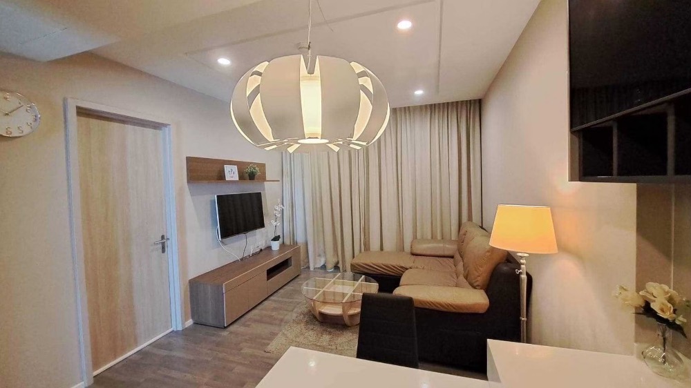 ขายคอนโดบางซื่อ วงศ์สว่าง เตาปูน : ขายราคาดี 333 Riverside (1 bad/bath 46 ตรม.) เพียง 7.29 ล้านเท่านั้น Tel.0806265693 แบมค่ะ