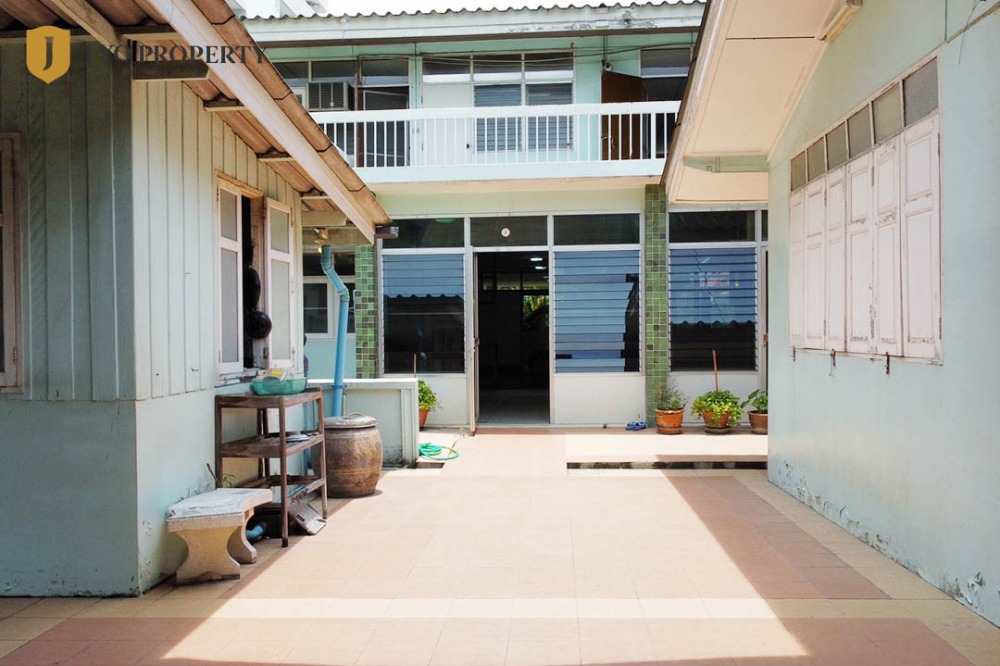 For RentHouseSukhumvit, Asoke, Thonglor : JY-HR299 - For Rent House 2 stories, Detached House, 500 sq.m, 10 Bed, 6 Bath
